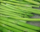 Hình bước làm 1 của món Măng tây xào tỏi
