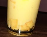 A picture of step 4 of Mango lassi.