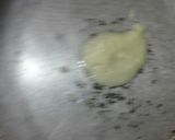 A picture of step 1 of Chicken Qeema Samosa.