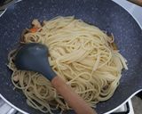 Foto langkah ke 4 dari resep Spageti Ayam Saus Lada Hitam.