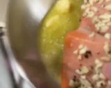 Foto del paso 4 de la receta: Sabor a mi: Salmón 🍣 con ajo