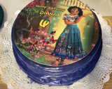 Foto del paso 6 de la receta: Tarta Red Velvet con sorpresa de piñata de cumpleaños