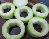 Hình bước làm 1 của món Canh bí xanh nhồi tôm thịt