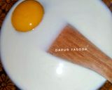 Foto langkah ke 3 dari resep Kentang Telur Susu Kukus.