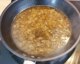 Foto del paso 2 de la receta: Solomillo de Ternera con Ceps, Mousse de Pato y Cebolla caramelizada