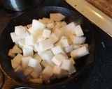 A picture of step 2 of Mulangi Thogayal (Radish Chutney).