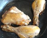A picture of step 2 of Chicken in Pasilla Chile Sauce.