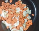A picture of step 1 of Carrot Juice.