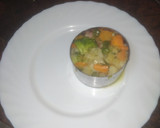 Foto del paso 7 de la receta: Muslitos de pollo con salsa de cerveza y salteado de verduras