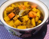 Foto langkah ke 4 dari resep Kentang Kecap Daging Sapi.