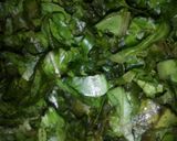 A picture of step 1 of Kwadon salak.