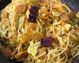 A picture of step 15 of Schezwan Egg Sausage Noodles.