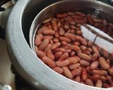 A picture of step 1 of Dhaba style spicy Rajma Beans Masala curry.