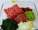 صورة لخطوة 1 من وصفة فطيرة اللحم التركيه بدون فرن 😋