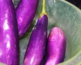 Foto langkah ke 1 dari resep Terong Teri Balado.