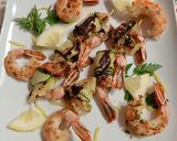 Foto del passaggio 5 della ricetta Spiedini di gamberi e zucchine