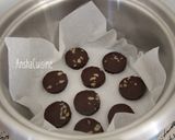A picture of step 2 of Rice Cooker Cookies: Chocolate Walnut Cookies Without an Oven.