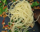 Foto langkah ke 4 dari resep Spagheti Goreng.