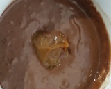 Foto del paso 3 de la receta: "Mug cake" (torta en taza) de chocolate con ❤ de dulce de leche