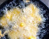 A picture of step 5 of Viazi karai #snacksrecipecontest #authormarathon.