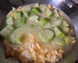 Foto langkah ke 2 dari resep Sayur Bening Timun.