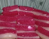 Foto langkah ke 6 dari resep Lapis singkong Merah Putih.