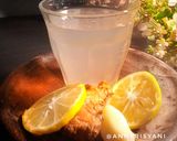 Foto langkah ke 3 dari resep Teh Bawang lemon dan Jahe.