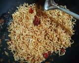 Foto langkah ke 7 dari resep Tahu + mie bumbu kecap (oseng).