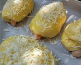 Foto langkah ke 5 dari resep Roti sosis.