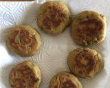 A picture of step 3 of Tasty Falafel Burgers.