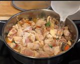 Foto del paso 4 de la receta Pavo estofado con champiñones