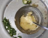 A picture of step 1 of Butter chilli corn cob.