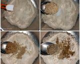 A picture of step 3 of Methi Biscuit Bhakri.
