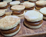 Foto del paso 5 de la receta: SÚPER ALFAJORES DE CHOCOLATE ❤️