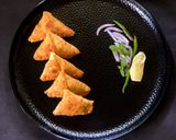 A picture of step 8 of Mutton Keema Samosa.