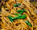 Foto langkah ke 5 dari resep Mie Gomak Goreng Khas Medan.