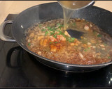Foto del paso 4 de la receta: Merluza empanada en salsa americana