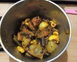 A picture of step 3 of Matar Paneer.
