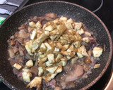 Foto del paso 3 de la receta: Berenjenas rellenas con setas y jamón
