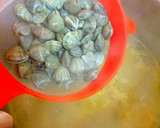 Foto del paso 18 de la receta: Sopa de mariscos a los tres caldos e infusionada con azafrán