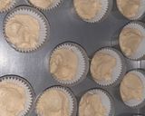 A picture of step 4 of Cupcakes the simple way.