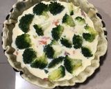 Foto del paso 4 de la receta: Quiche de brócoli y salmón