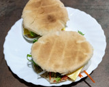 Foto del paso 3 de la receta: Pan de pita relleno vegetal y jamón y queso