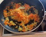 Foto del paso 2 de la receta: Col con salchichas
