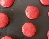 A picture of step 3 of Leftover cake cookies.