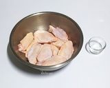 รูปขั้นตอนการทำที่ 1 ของ ปีกไก่อบเกลือ