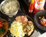 Foto langkah ke 1 dari resep Nasi Goreng Ayam & Bakso sapi.