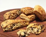 Foto langkah ke 14 dari resep Cranberry Chocolate & Cheese Scone.