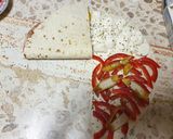 Pas rețetă Triunghi de tortilla umplut 1 fotografie