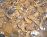 Foto del paso 3 de la receta: Champiñones al vino blanco